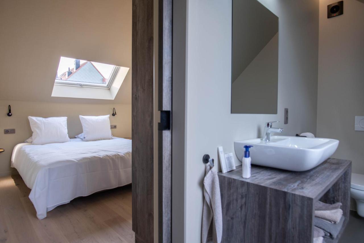 'T Ponton Bed & Breakfast Nieuwpoort Exterior photo
