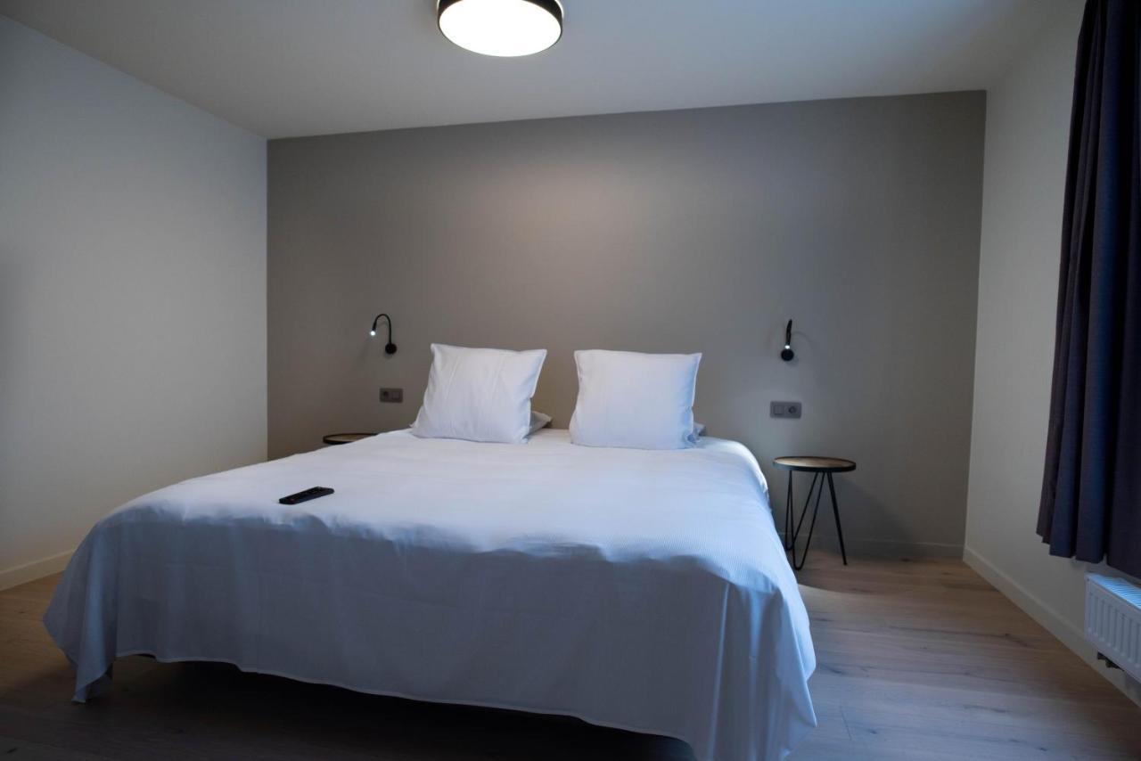 'T Ponton Bed & Breakfast Nieuwpoort Exterior photo