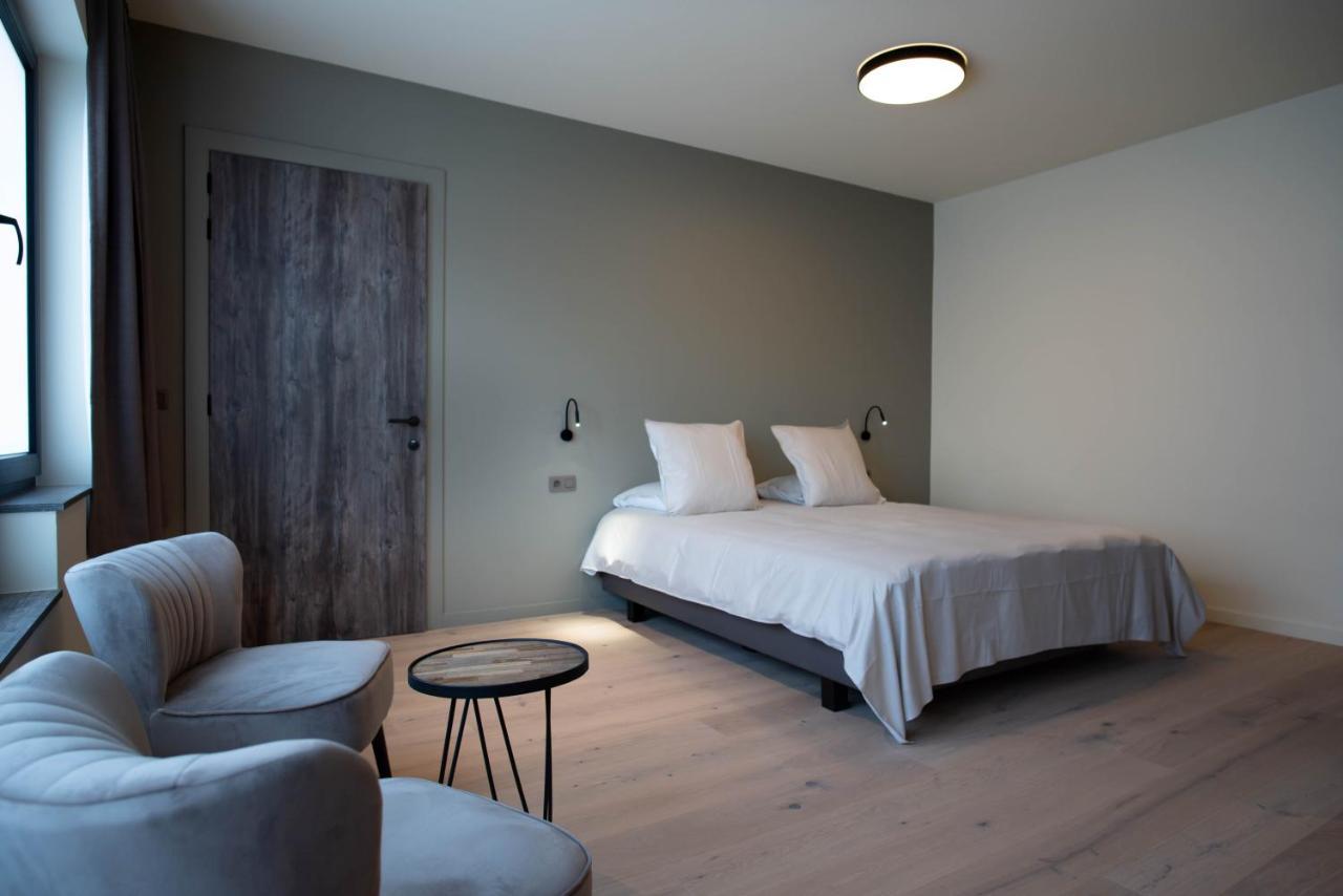 'T Ponton Bed & Breakfast Nieuwpoort Exterior photo