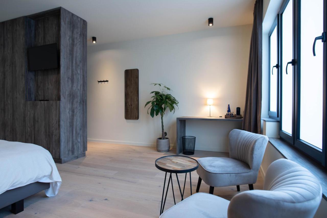 'T Ponton Bed & Breakfast Nieuwpoort Exterior photo