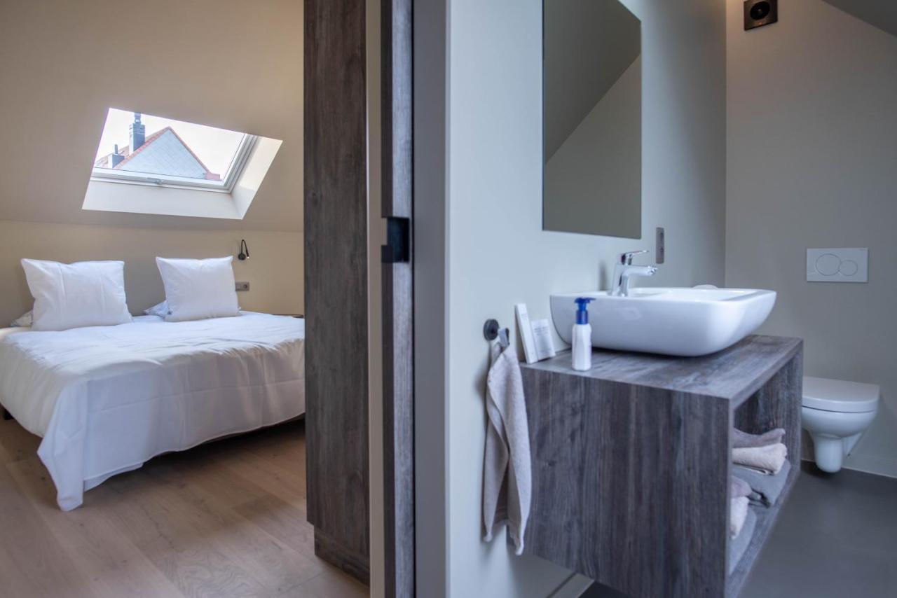 'T Ponton Bed & Breakfast Nieuwpoort Exterior photo