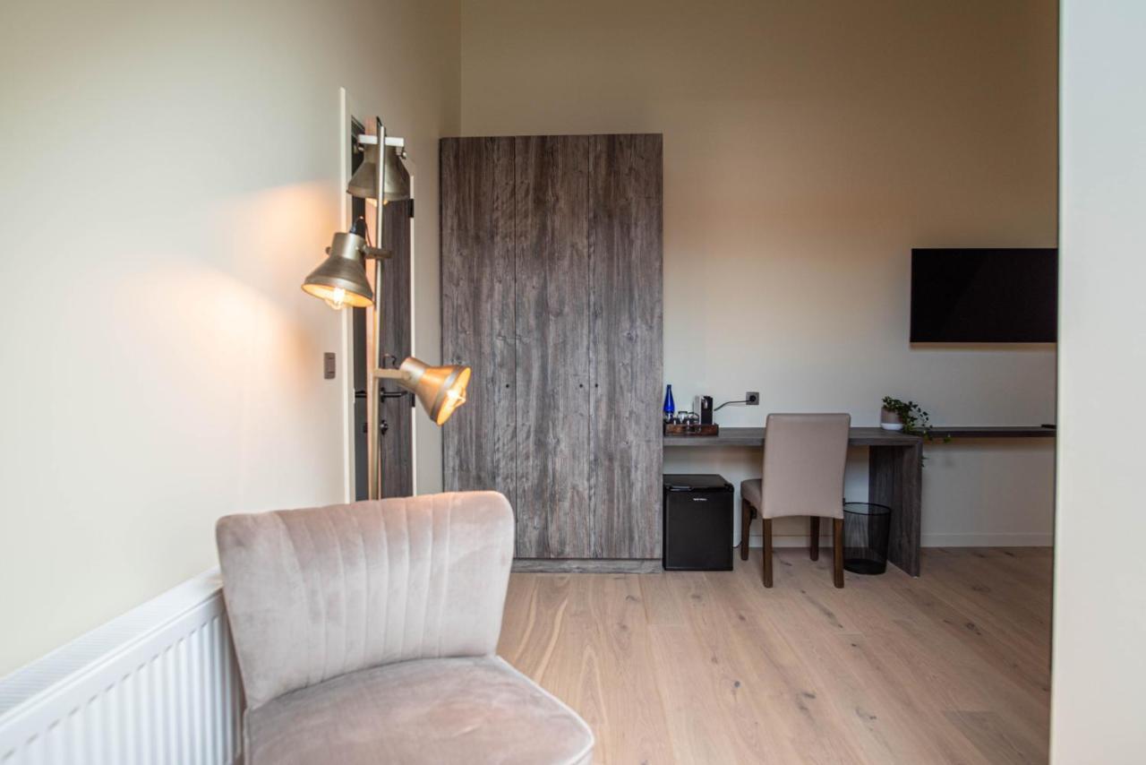 'T Ponton Bed & Breakfast Nieuwpoort Exterior photo