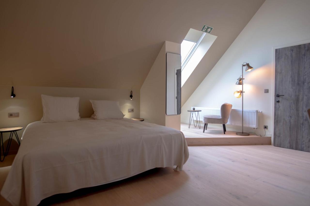 'T Ponton Bed & Breakfast Nieuwpoort Exterior photo